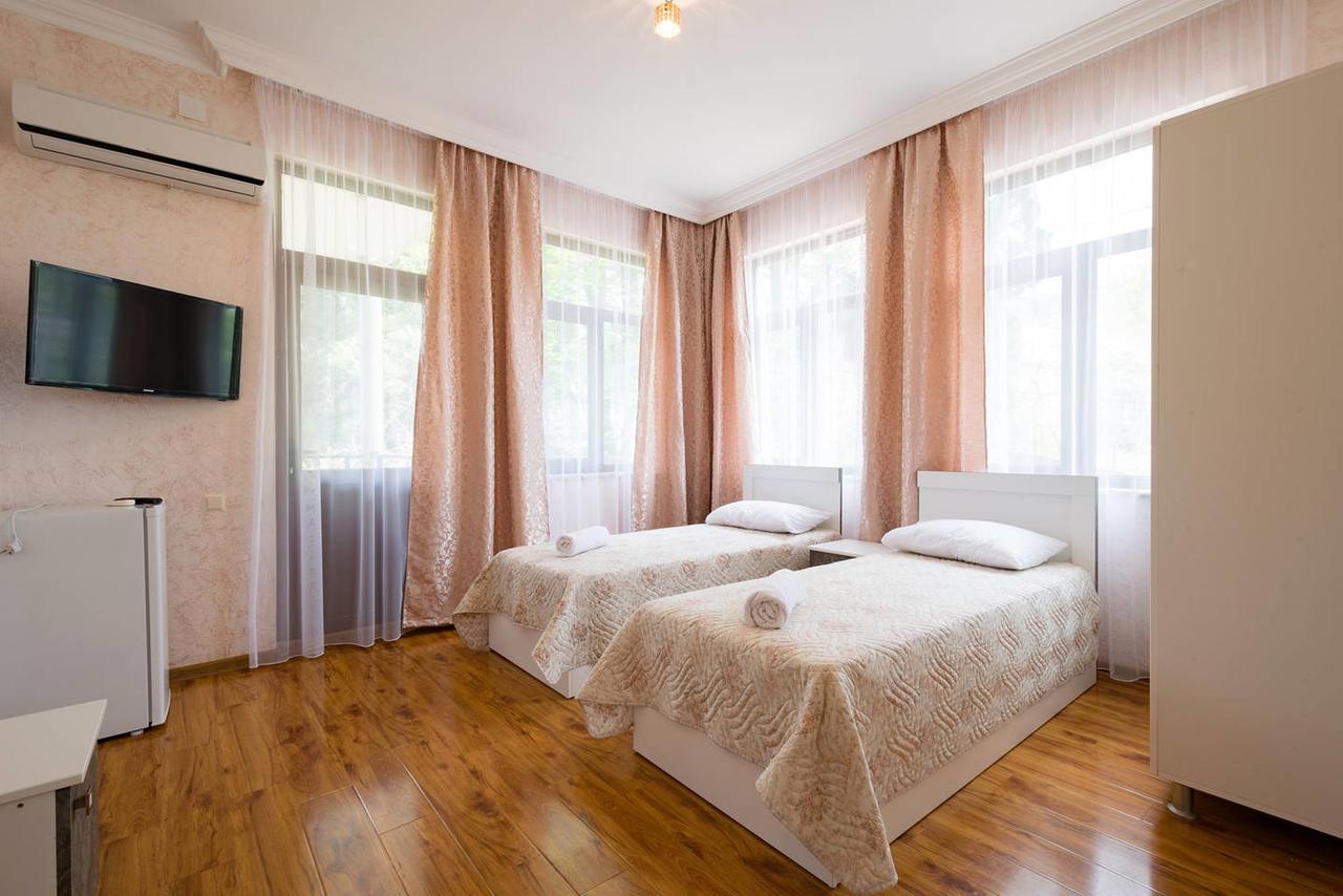 Sunny Hotel Batumi Makhinjauri Zimmer foto