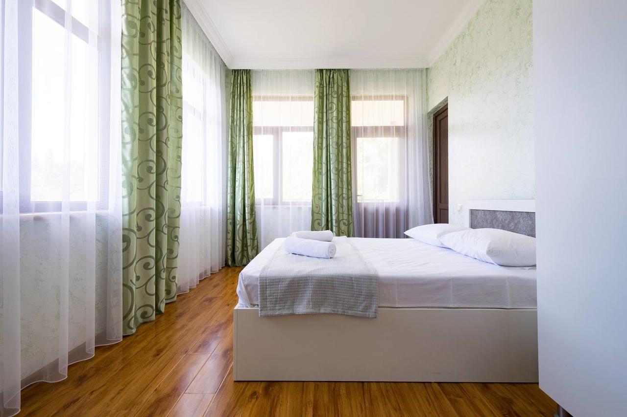 Sunny Hotel Batumi Makhinjauri Zimmer foto